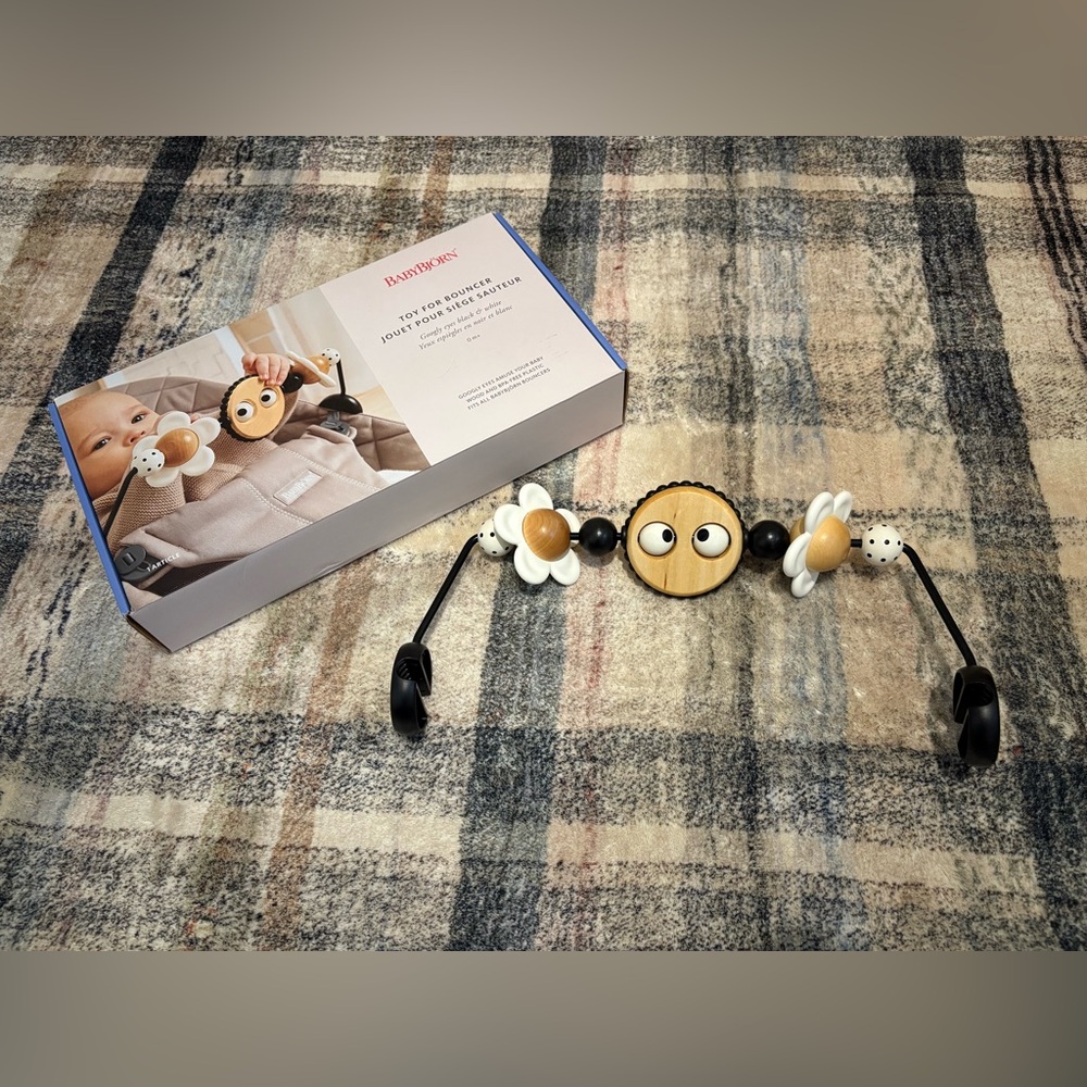 BabyBjorn Toy Bar